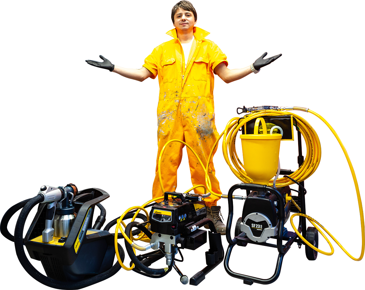 мужчина в желтом комбинезоне с краскопультами Вагнер